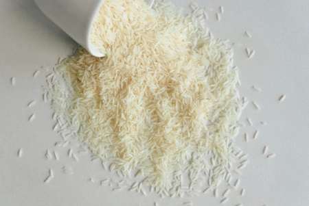 Premium Indian & Vietnamese rice supplier in UAE – Aromatic long-grain rice for every need.